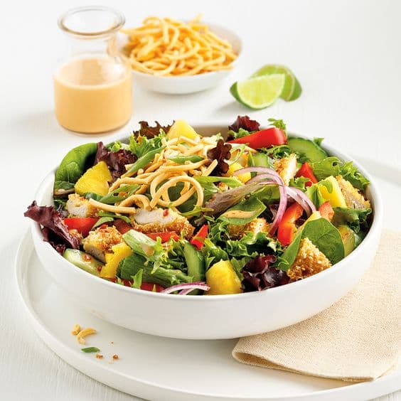 Salade de Poulet Thaï